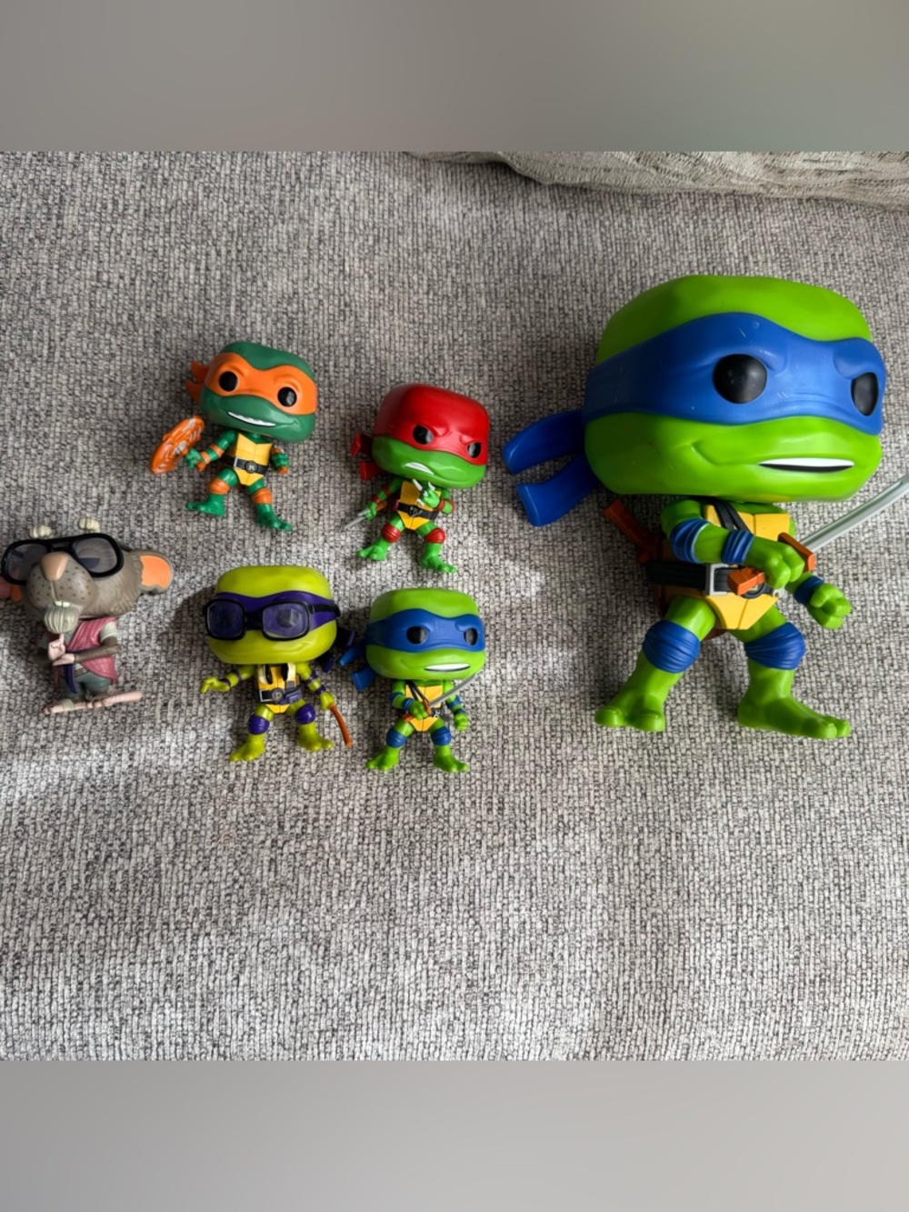 Funko pop! Teenage Mutant Ninja Turtles Green and Blue Kids Action Figure Set